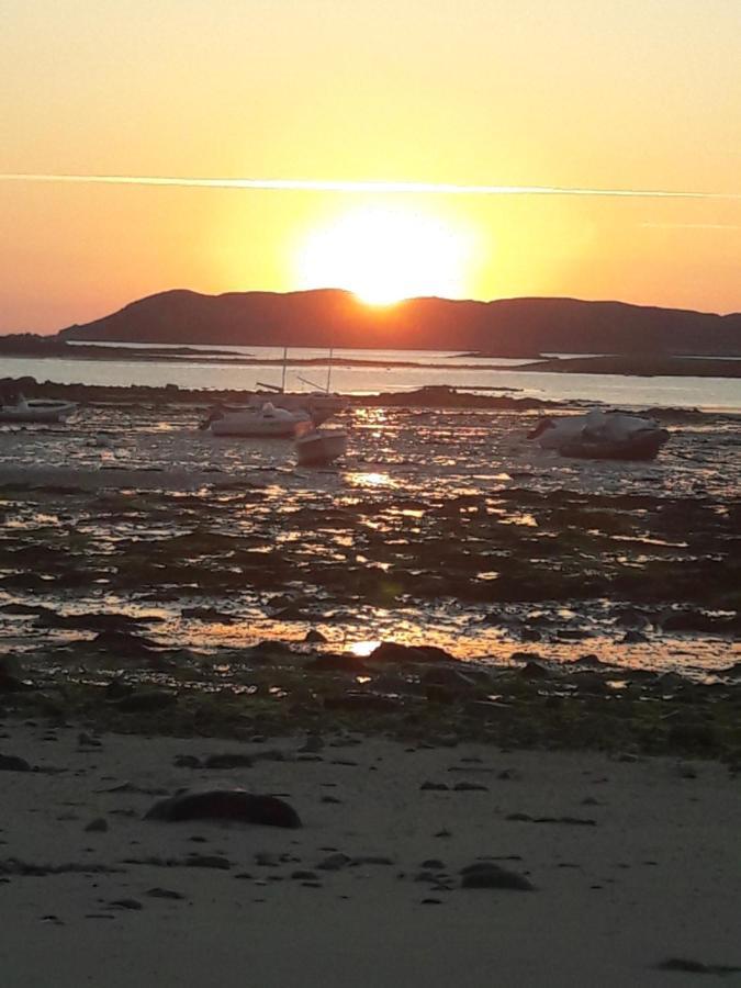 Studio Expose Plein Sud Vu Sur Le Port De Plaisance Perros-Guirec Exterior photo