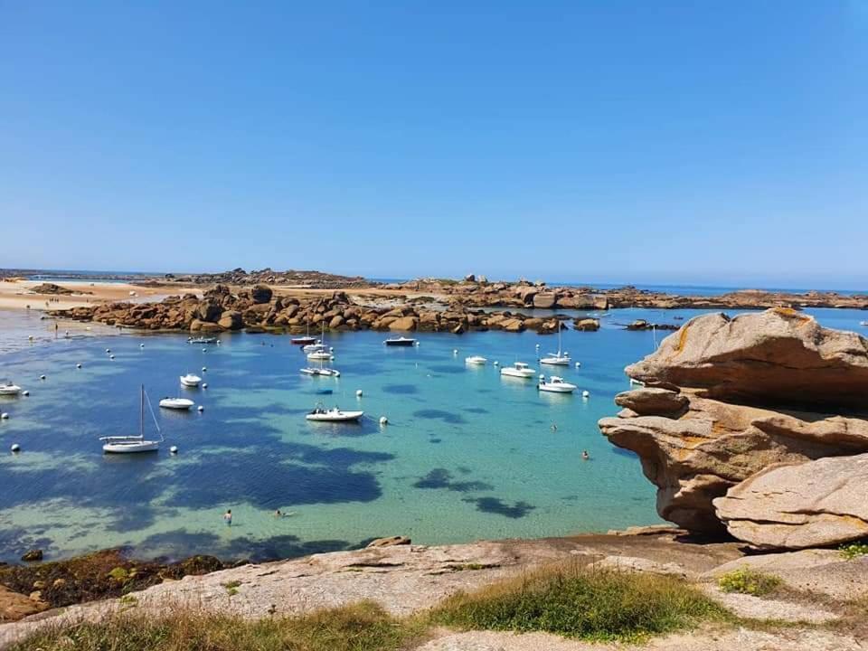 Studio Expose Plein Sud Vu Sur Le Port De Plaisance Perros-Guirec Exterior photo