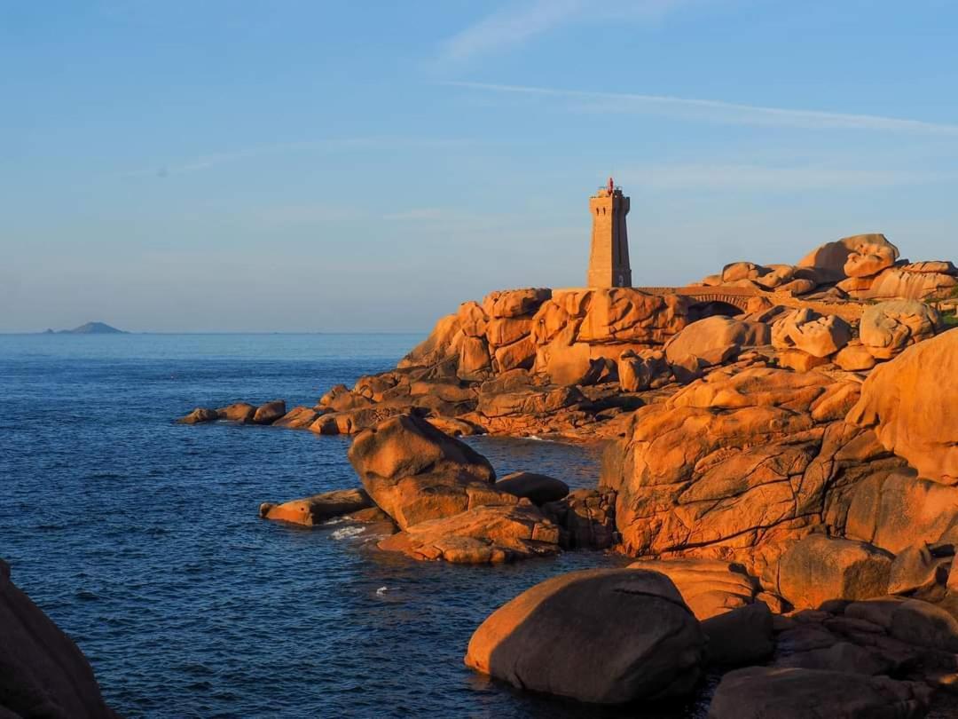 Studio Expose Plein Sud Vu Sur Le Port De Plaisance Perros-Guirec Exterior photo